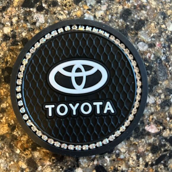 NEW Toyota Car Cup Holders - Picture 3 of 4